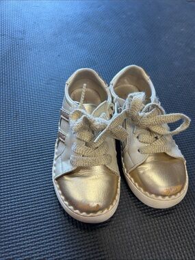 Joie Kids Metallic Gold Lace-Up Sneakers with Glitter Laces
